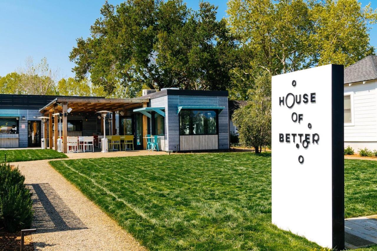 Dr Wilkinsons Backyard Resort And Mineral Springs A Member Of Design Hotels Calistoga Exterior photo